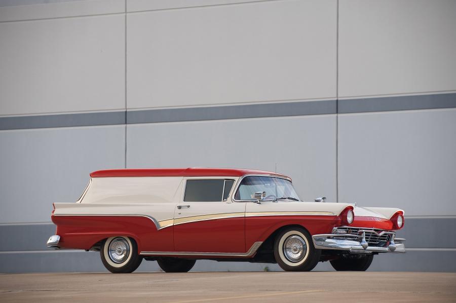  Ford Station Wagon 1957 года  (фото 1 из 6)